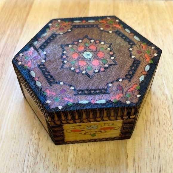 Antique Vintage Wooden Hexagon Hand Painted Box Holder Case Chest 1973 - Picture 5 of 13